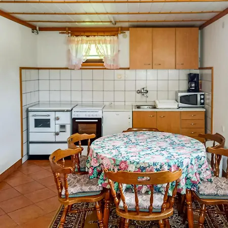 Tolles Haus Mit 2 Schlafzimmern In Homer-løkve *